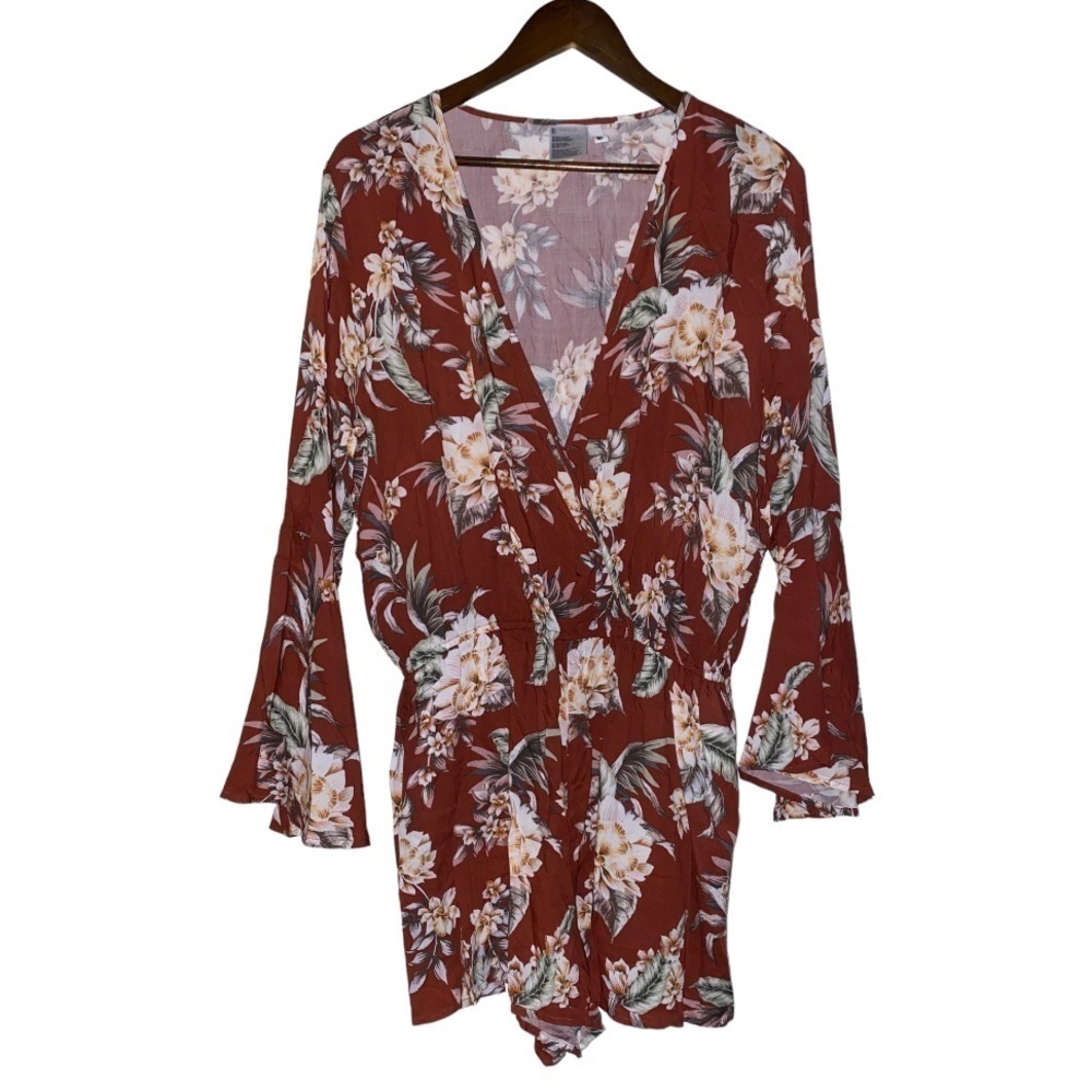 Bar III Laua Women Floral Bell Sleeve Coverup Swim Romper Beach Pool Casual
